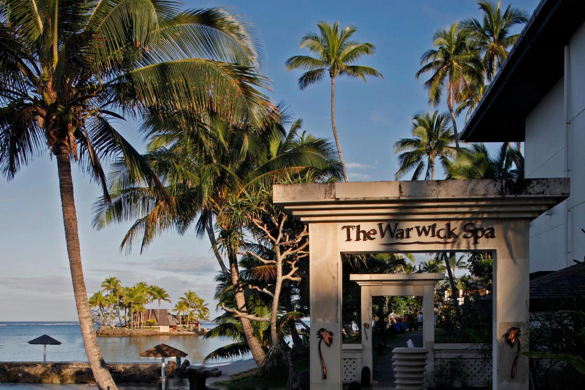 เดอะ วอริค ฟิจิ รีสอร์ต Hotel Korolevu  ภายนอก รูปภาพ The Warwick Spa