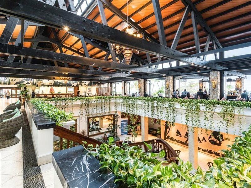 เดอะ วอริค ฟิจิ รีสอร์ต Hotel Korolevu  ภายนอก รูปภาพ The interior of the airport