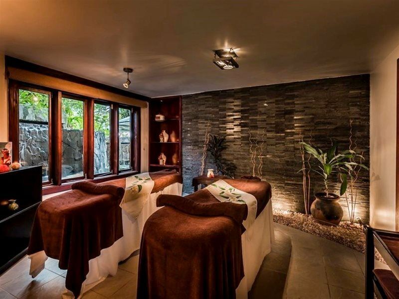 เดอะ วอริค ฟิจิ รีสอร์ต Hotel Korolevu  ภายนอก รูปภาพ Spa at The Oberoi, Mumbai